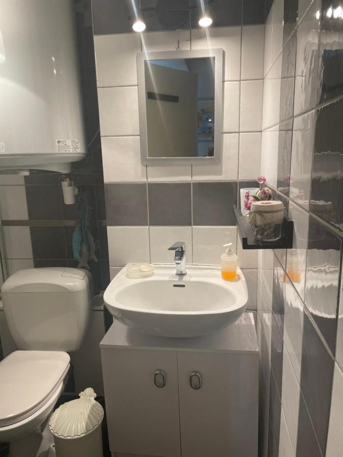 appartement proche mer avec jardin ensoleillé Houlgate Extérieur photo